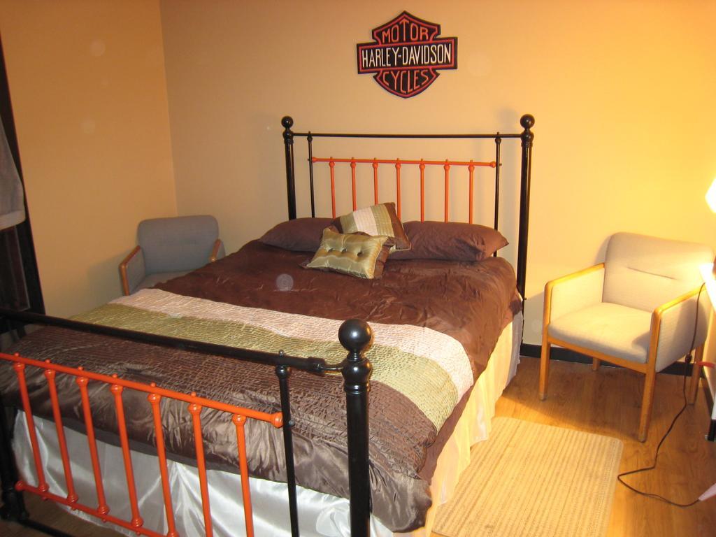 Armstrong Hotel & Saloon Quarto foto